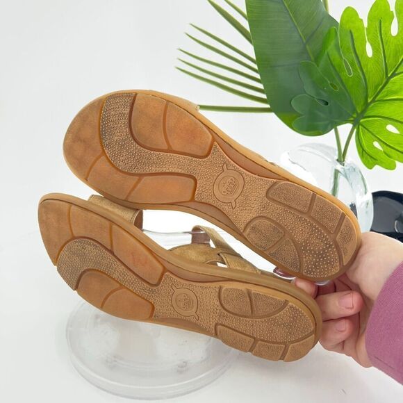 Born Womens Sandal Size 8 Brown Suede Leather Flat Slingback Open Toe Shoe - Picture 11 of 13